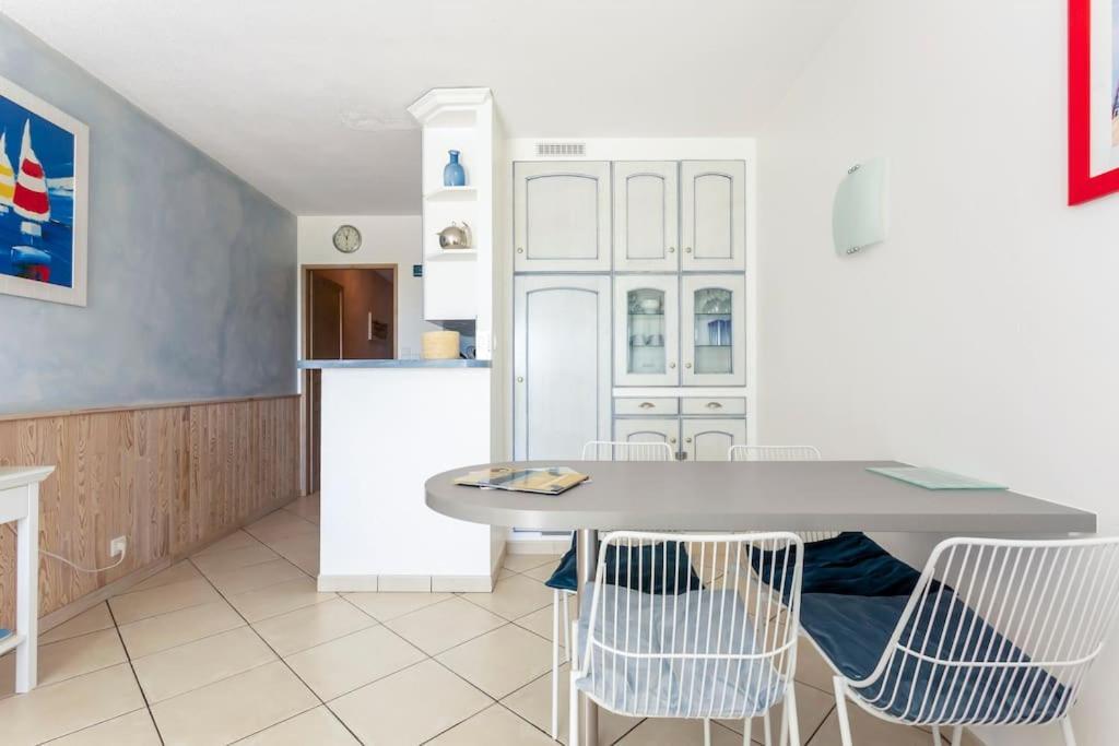 Chez Catherine - Superbe Convivial Situe En Bord De *